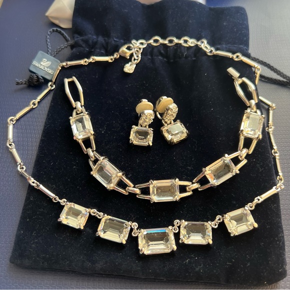 AUTHENTIC Swarovski Emerald-cut Crystal Necklace & Earrings SET Vintage - Picture 10 of 17